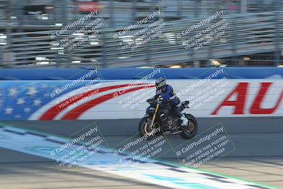 media/Nov-26-2022-Fastrack Riders (Sat) [[b001e85eef]]/Level 1/Session 1 Front Straight/